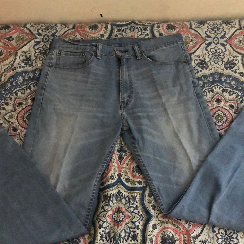 Light Blue Levi’s Jeans